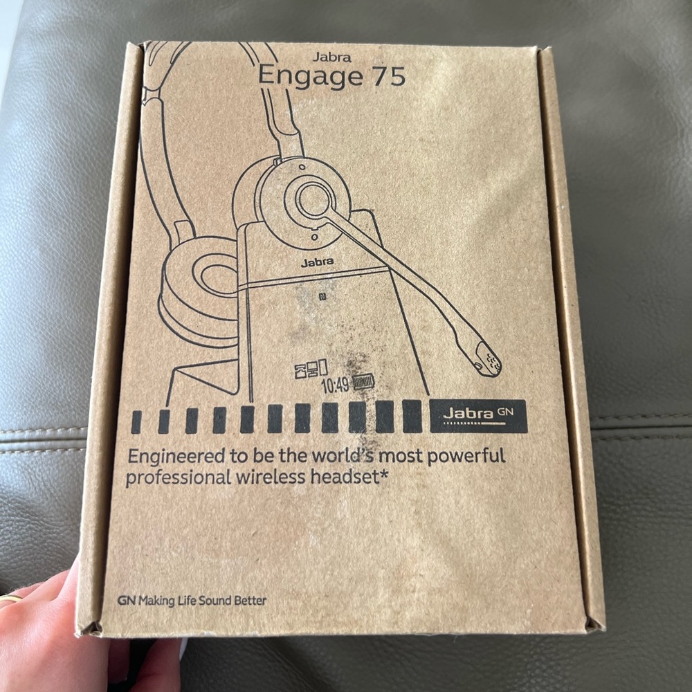 Jabra Engage 75 Headset with Leading Wireless Performance Noise Cancelling